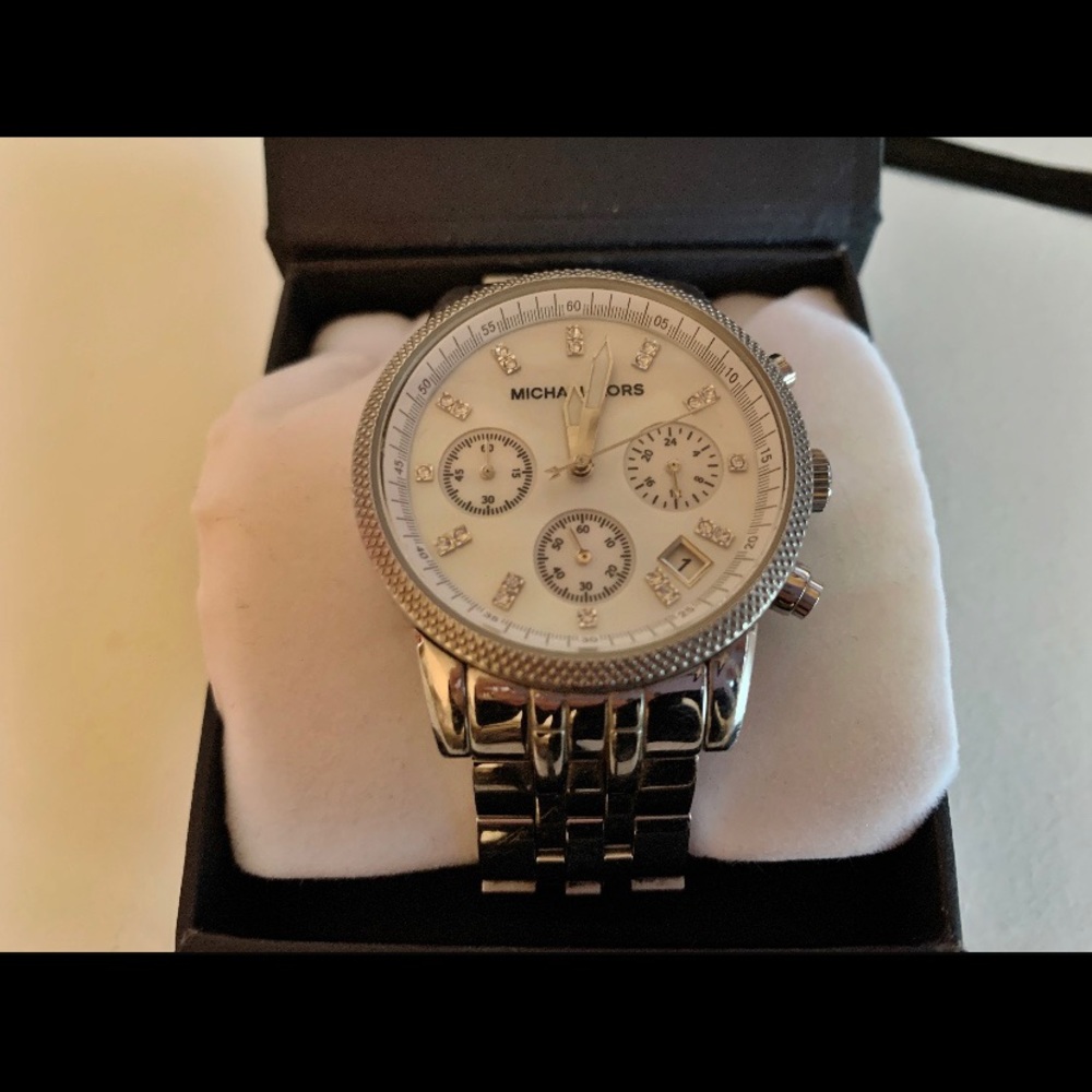 Michael Kors silver quartz rhinestone watch